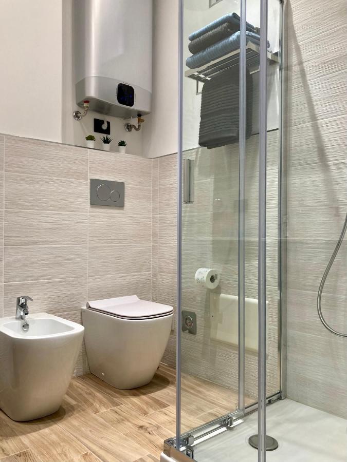 Casalborgone13 - Elegante Appartamento Lungo Po Turin Bagian luar foto