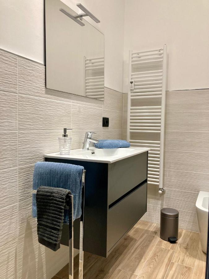 Casalborgone13 - Elegante Appartamento Lungo Po Turin Bagian luar foto