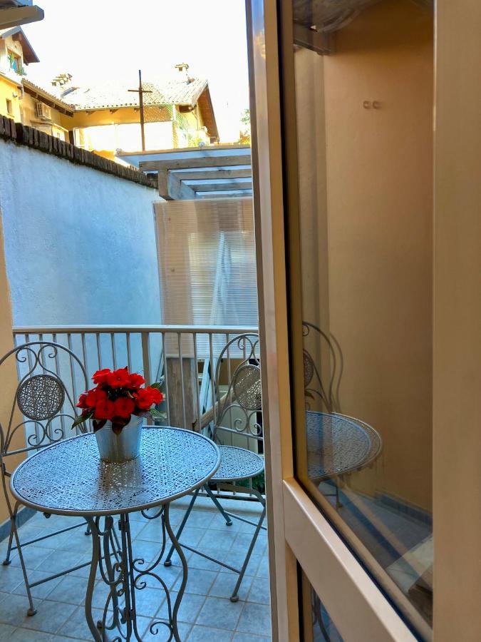 Casalborgone13 - Elegante Appartamento Lungo Po Turin Bagian luar foto