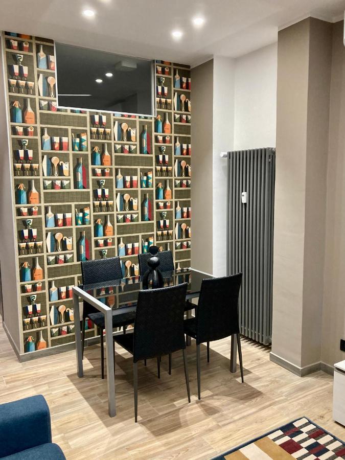 Casalborgone13 - Elegante Appartamento Lungo Po Turin Bagian luar foto